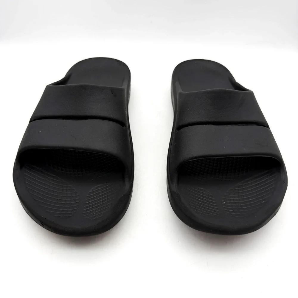 Oofos Black  Recovery Summer Slide Sandals Arch Support Foam Men's 10 Women's 12